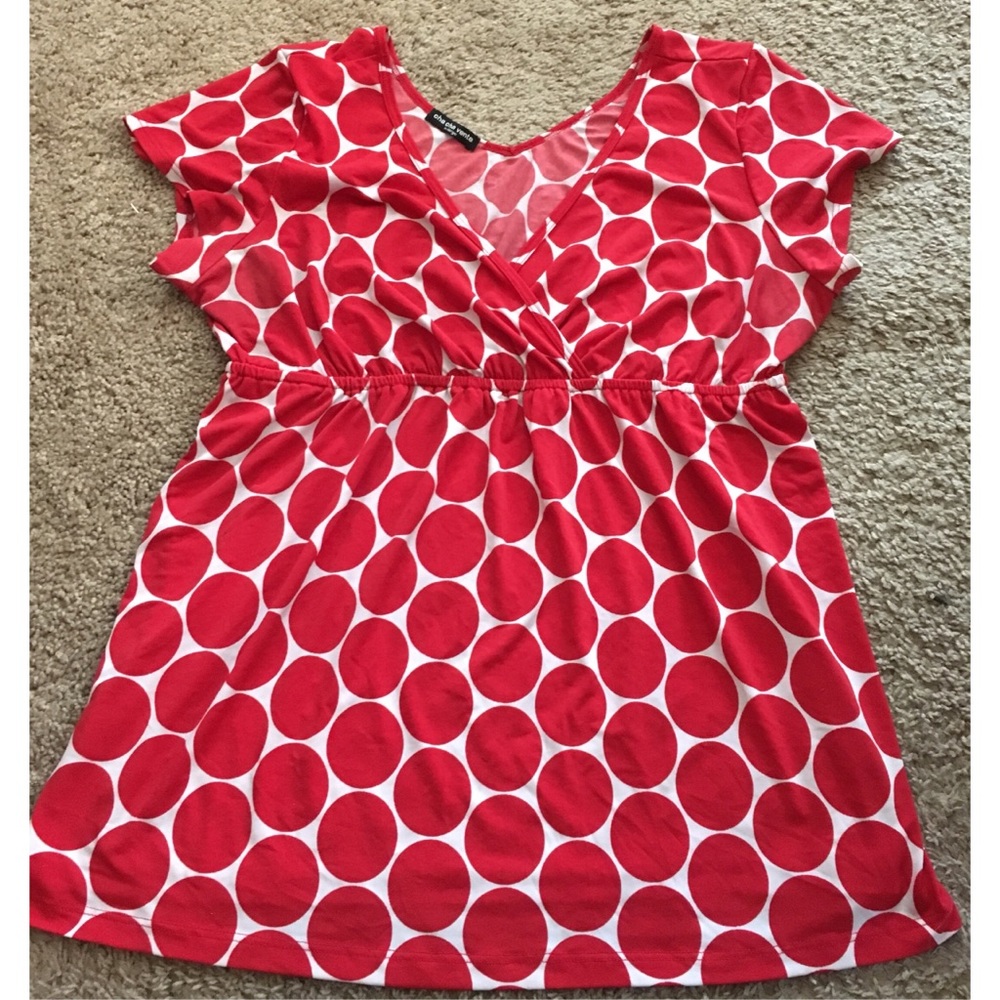 Super cute red top ❤️